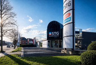 Showroom STG salles de bains Jambes