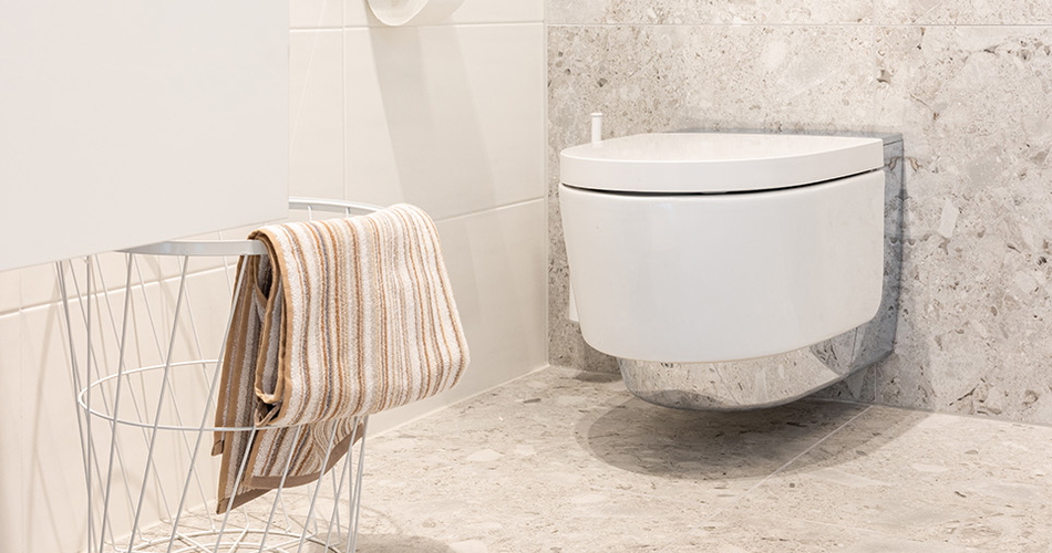 Toilet geberit douchetoilet wit met zilver