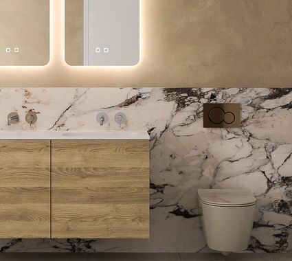 Badkamer met houten meubel, marmerlook tegels, dubbele spiegel met verlichting en hangend toilet.