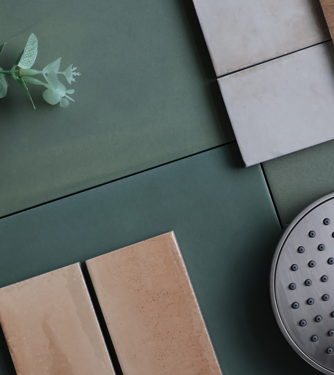 Moodboard met kleuren uit de natuur, groen, zand en hout